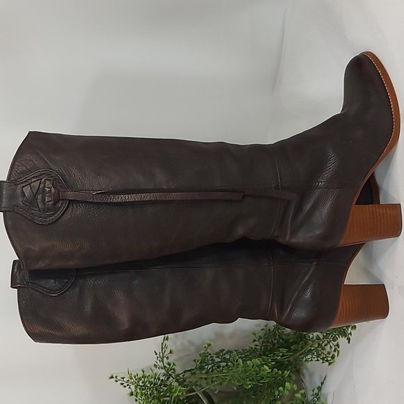 Coach Selena Brown Leather Block Heel Tassel Tall Almond Toe Boot 7B - Picture 11 of 12